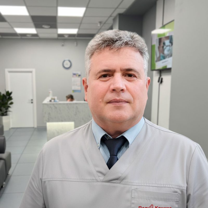 Стеценко Валерій